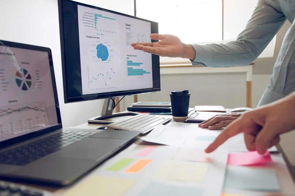 Key Characteristics and Components of Financial Statements: A Comprehensive Guide