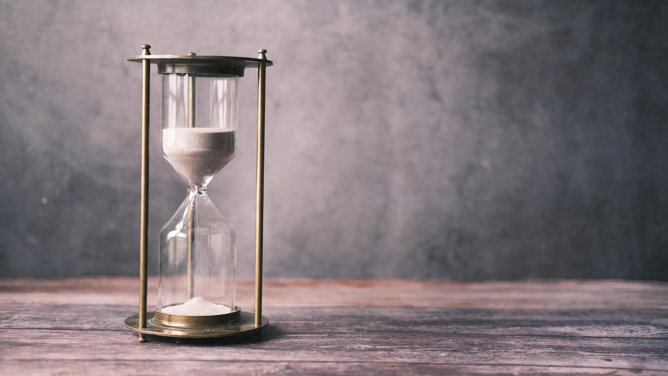 Kazakhstan Labor Law: Overtime, Breaks, and Night Shifts